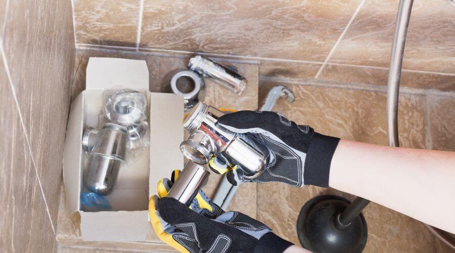 Expert Emergency Roof Repairs services in Shelby, MS